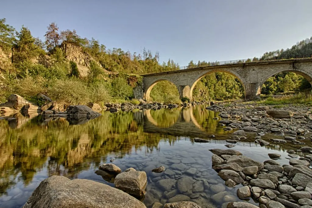 stone-bridge-2023-11-27-05-11-12-utc.webp